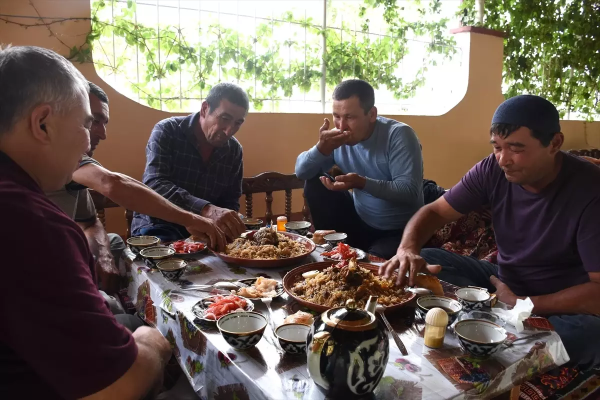 Özbek Pilavı: Geleneksel Lezzetin Tarihi ve Önemi