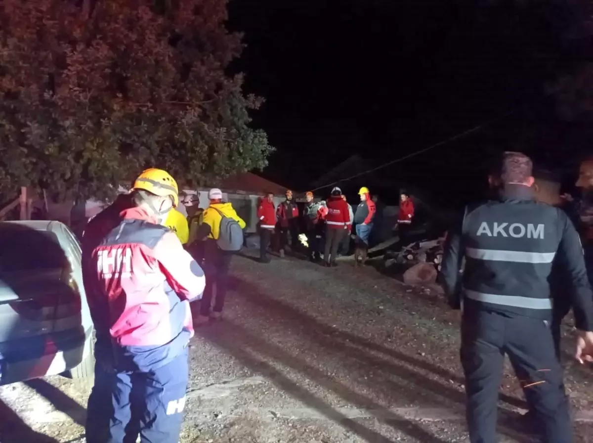 Adana’nın Kozan İlçesinde 5 Büyüklüğünde Deprem: 6 Evde Hasar Tespit Edildi