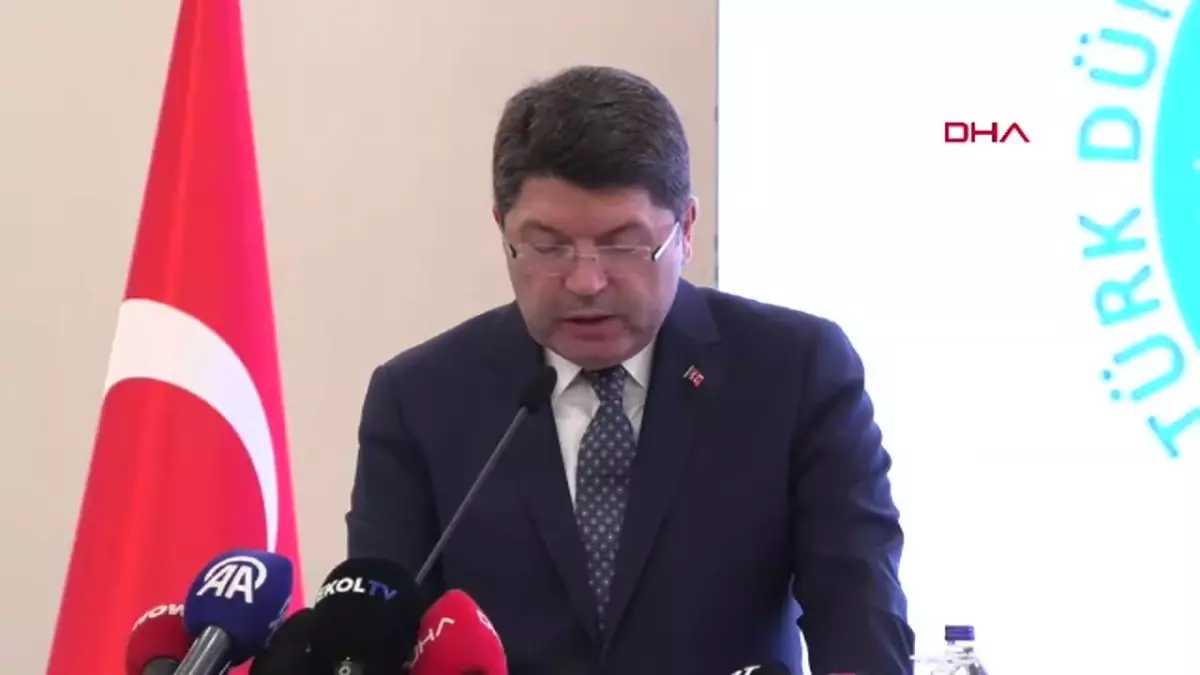 Adalet Bakanı Tunç, Türk Dünyası Arabulucular Birliği’nce düzenlenen Uluslararası 1’inci Arabuluculuk Şurası’nda konuştu
