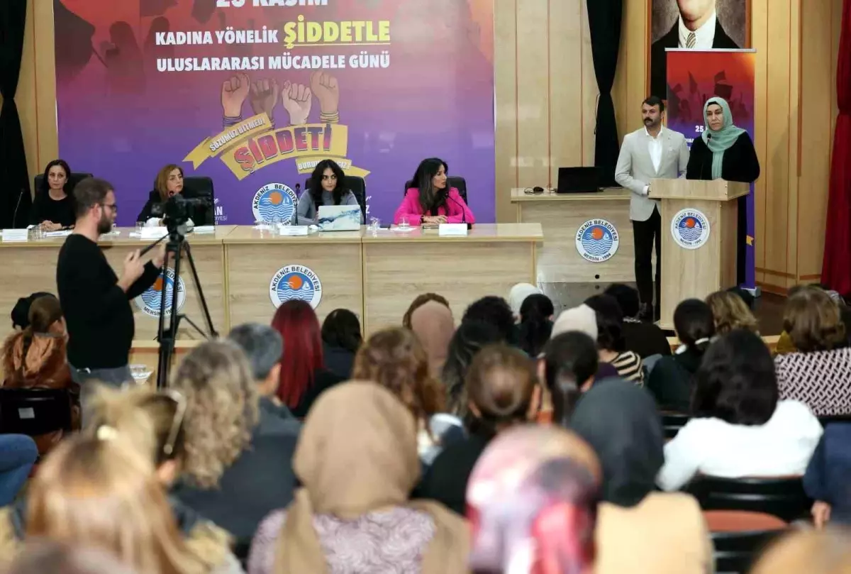 Mersin’de Kadına Yönelik Şiddete Dikkat Çeken Panel Düzenlendi