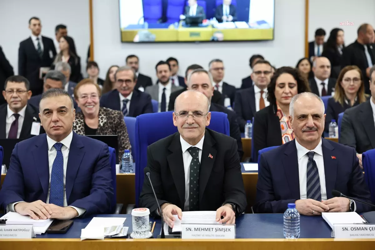 Şimşek’ten Vergi ve Enflasyon Açıklamaları