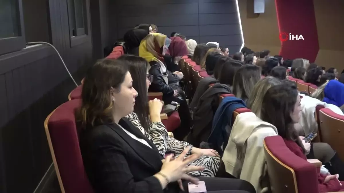 Yeni Dünyada Çocuk Olmak Semineri Mudanya Üniversitesi’nde Gerçekleştirildi