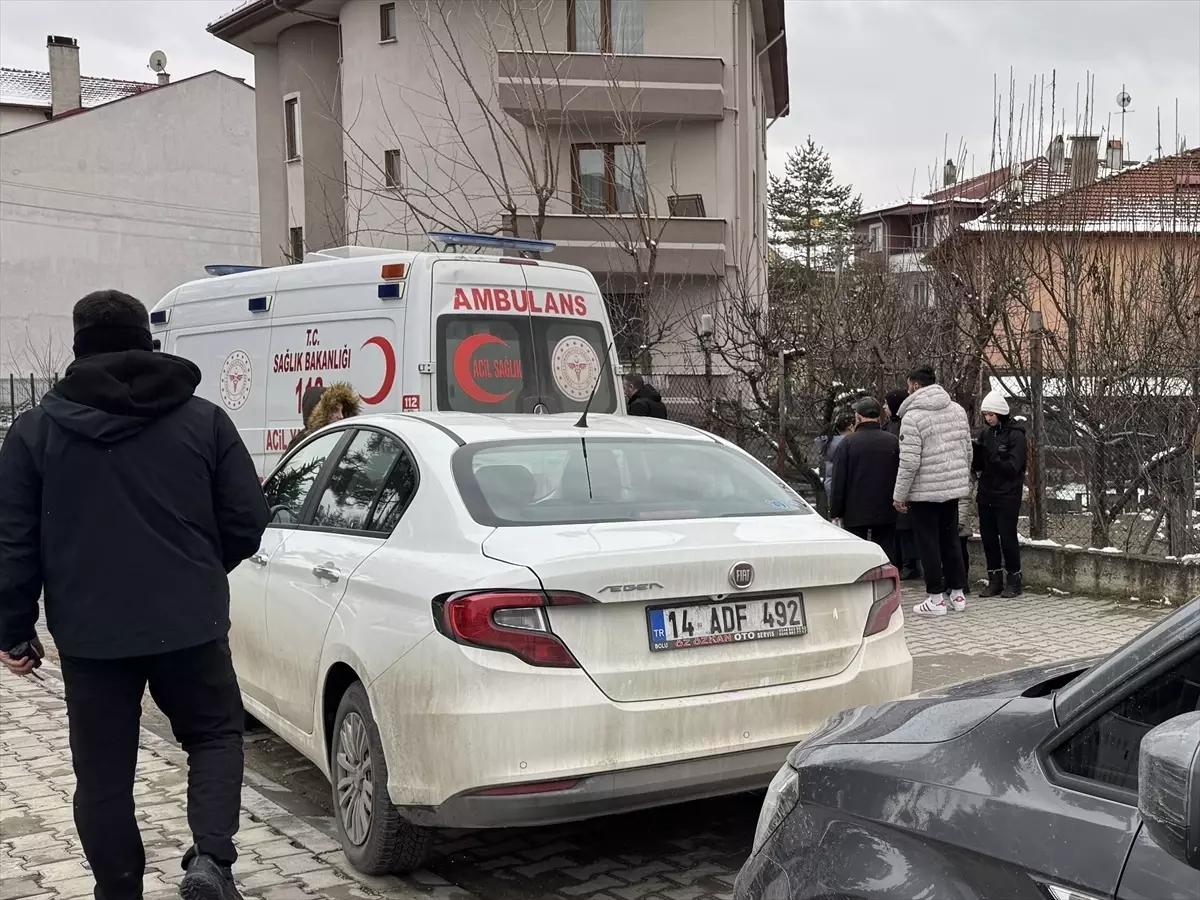 Bolu’da Bıçaklı Kavga: Eski Sevgili Yaralandı