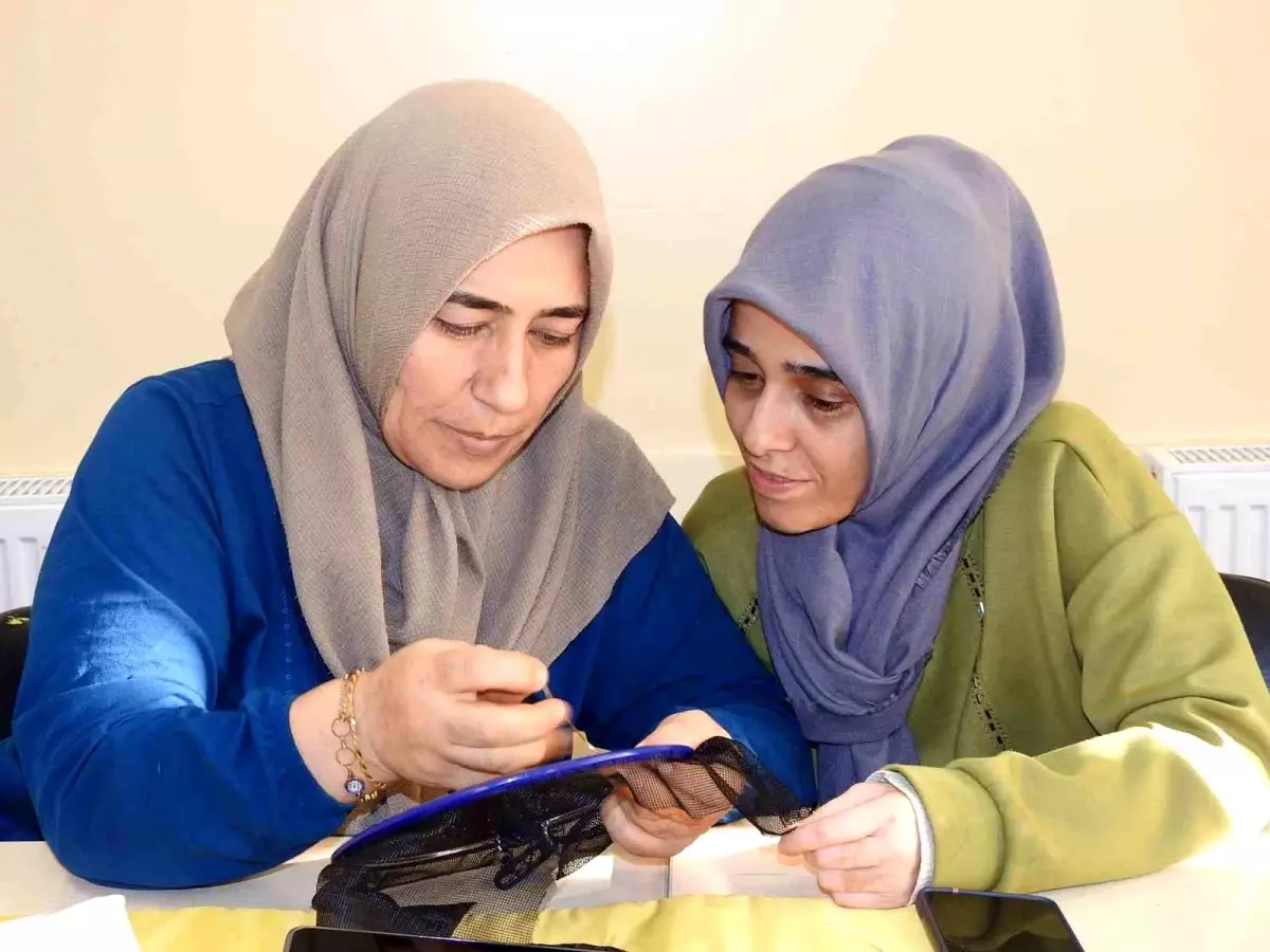 Gaziantep’teki Dikiş Nakış Kursları Kadınların Ekonomisine Katkı Sağlıyor