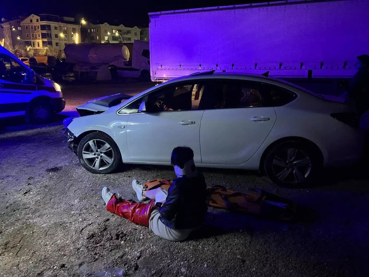 Nevşehir’deki Kazada 5 Kişi Yaralandı, Sürücü Kaçtı