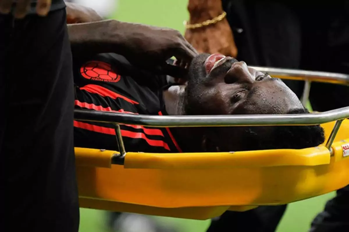 Yaşadığı sakatlıkla yürekleri ağza getiren Davinson Sanchez’in sağlık durumu belli oldu