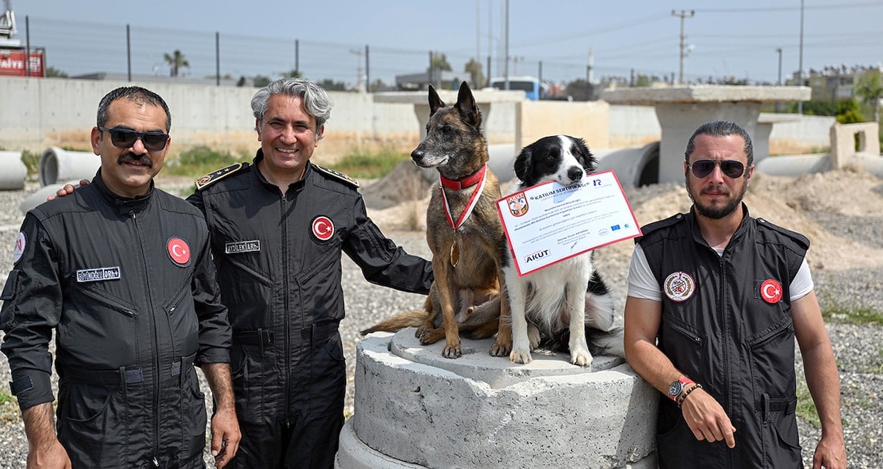 Ares ve Rex’ten şampiyonluk gururu